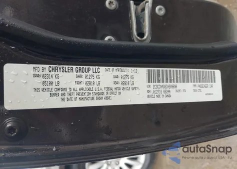 2012 Chrysler 300 z USA, uszkodzony, nr VIN 2C3CCAAG6CH209690